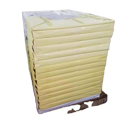 Papel adhesivo de fusión en caliente para etiquetado y marca de productos