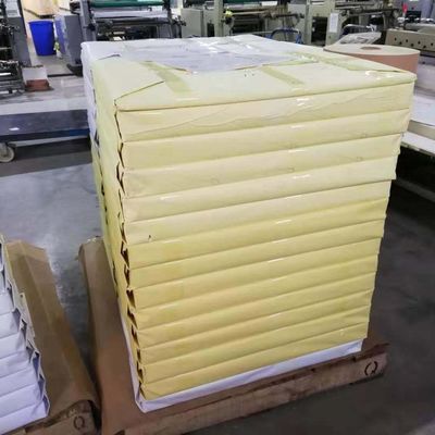 Papel autoadhesivo de Direct con recubrimiento de un solo lado y estilo de celulosa virgen