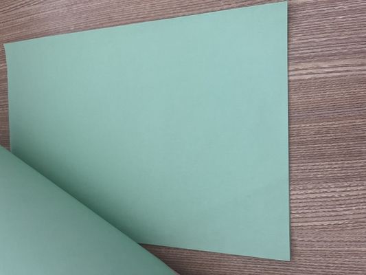 Papel de copia sin carbono de celulosa de madera 100% de calidad profesional para facturas