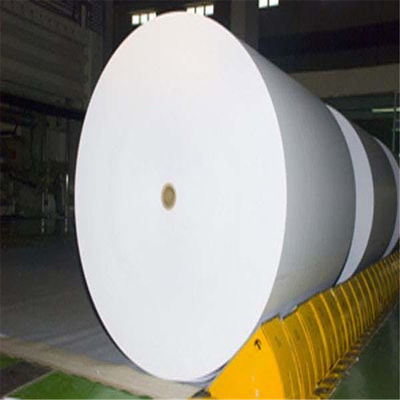 Papel de copia de papel blanco A4 de celulosa de madera al 100% en rollos para copiar e imprimir sin problemas