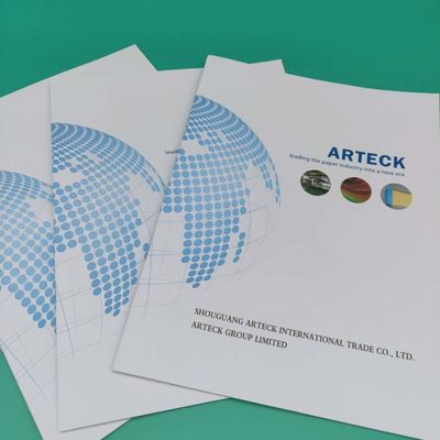 Certificación de celulosa química C2s Tarjeta de arte 100% celulosa virgen recubierta con papel en rollos