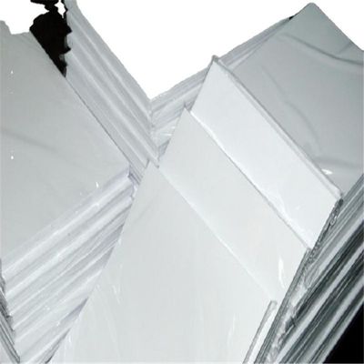 Papel de cartón dúplex tipo 250g C2S Art Coated Impreso para soluciones de marca cosmética