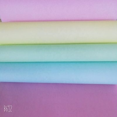 Papel de impresión por computadora continua en rollo 2 pli NCR Papel sin carbono en tamaño personalizado