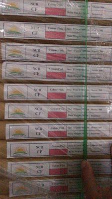 Papel sin carbono impermeable en embalaje en rectángulo para aplicaciones de procesamiento químico