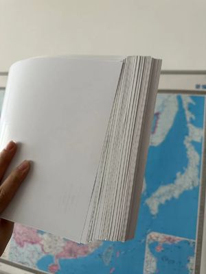 Estampado en caliente Superficie de acabado de papel recubierto Brillante 90gsm-300gsm para papel de arte de alto brillo