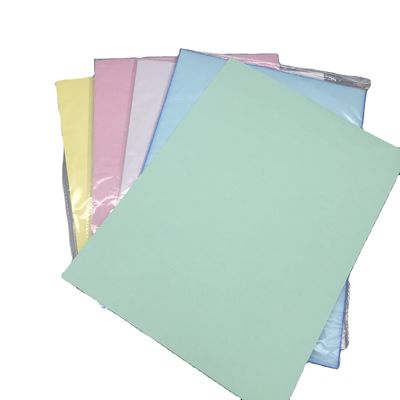 48-80 gm Papel sin carbono de color de pulpa de madera virgen para la fabricación de rollos de papel