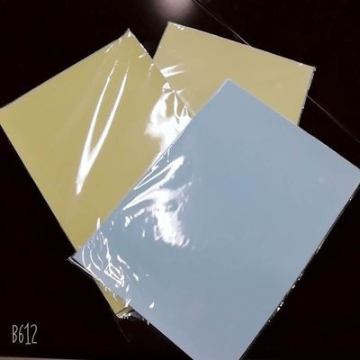 NO Rollo de papel sin carbono para facturas de papel Tamaños personalizados Calidad profesional