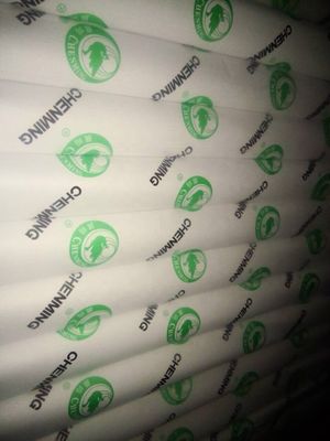 Papel de fianza de 60/70/80gm para la impresión de libros de ejercicios hecho de celulosa química-mecánica