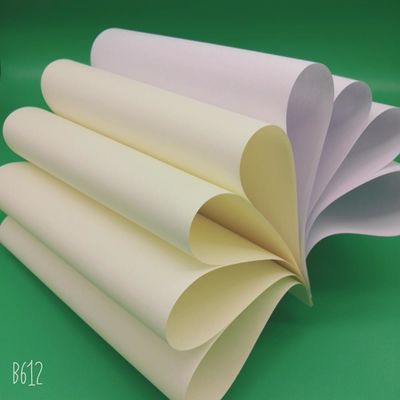 Papel de fijación sin madera de color crema de 68 a 118 gramos para impresión offset del molino Baiyun