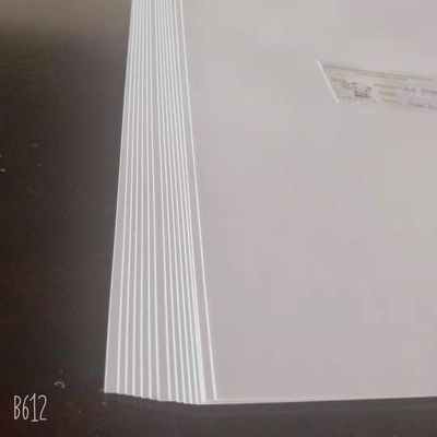 Papel de fijación de 100 gm-200 gm Papel de arte HuaTai en paquete de rebanada/rollo para revestimiento