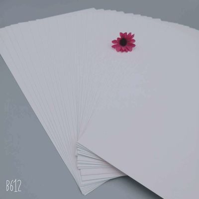 Zenith High Bulk C1S Coated Ningbo Fold FBB Ivory Board Ideal para el papel de envoltura de regalo