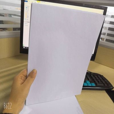 60 70 80 90 100 120GSM Papel blanco en bruto/papel offset sin recubrimiento con gran peso