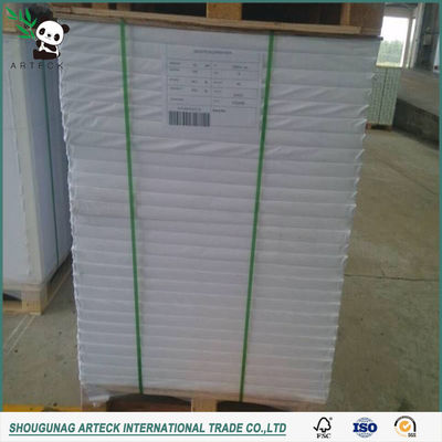 Papel de offset blanco sin madera para la impresión de libros escolares