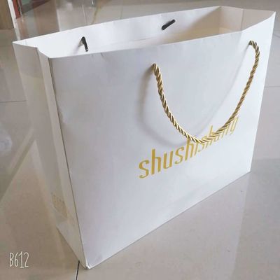 Pedido personalizado Impresión offset aceptada Compatible con cartón de marfil GC2/FBB/papel de caja plegable