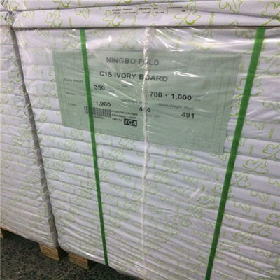 Grado AAA Ningbo Doblado C1S/FBB/Tablero de marfil para embalaje e impresión 711*1118