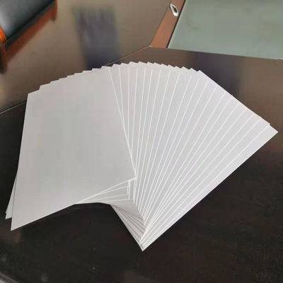 Embalaje industrial de alimentos 210/230/250/270/300/350/400gsm IPSUN STARSPARK FBB cartón de marfil